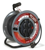 Удлинитель силовой на металлической катушке Ресанта СУ-3х2,5КГ-50/3 (с выкл., 4 розетки, IP44)